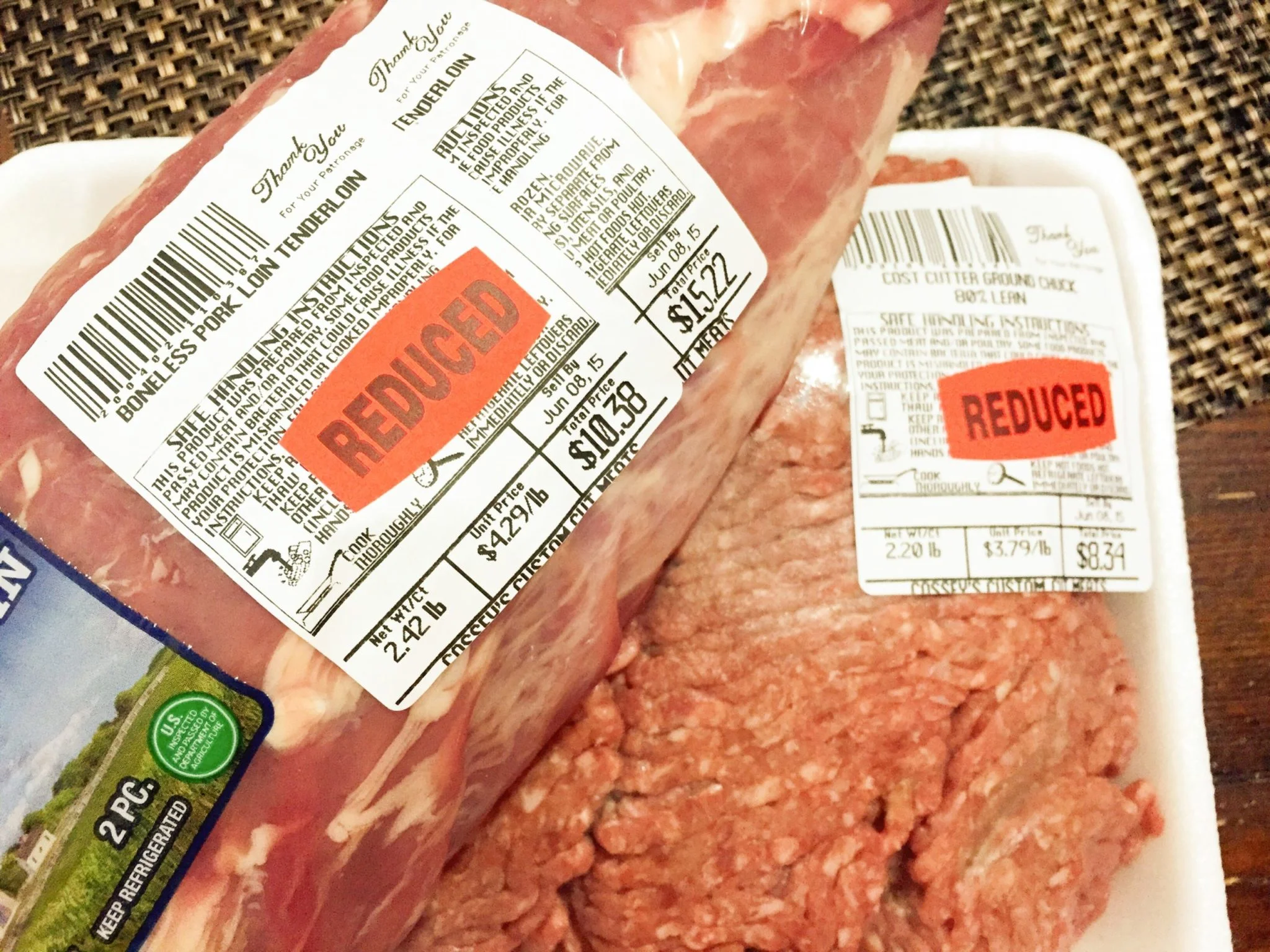 Reduced price meat in supermarkets can slash the cost of raw dog food